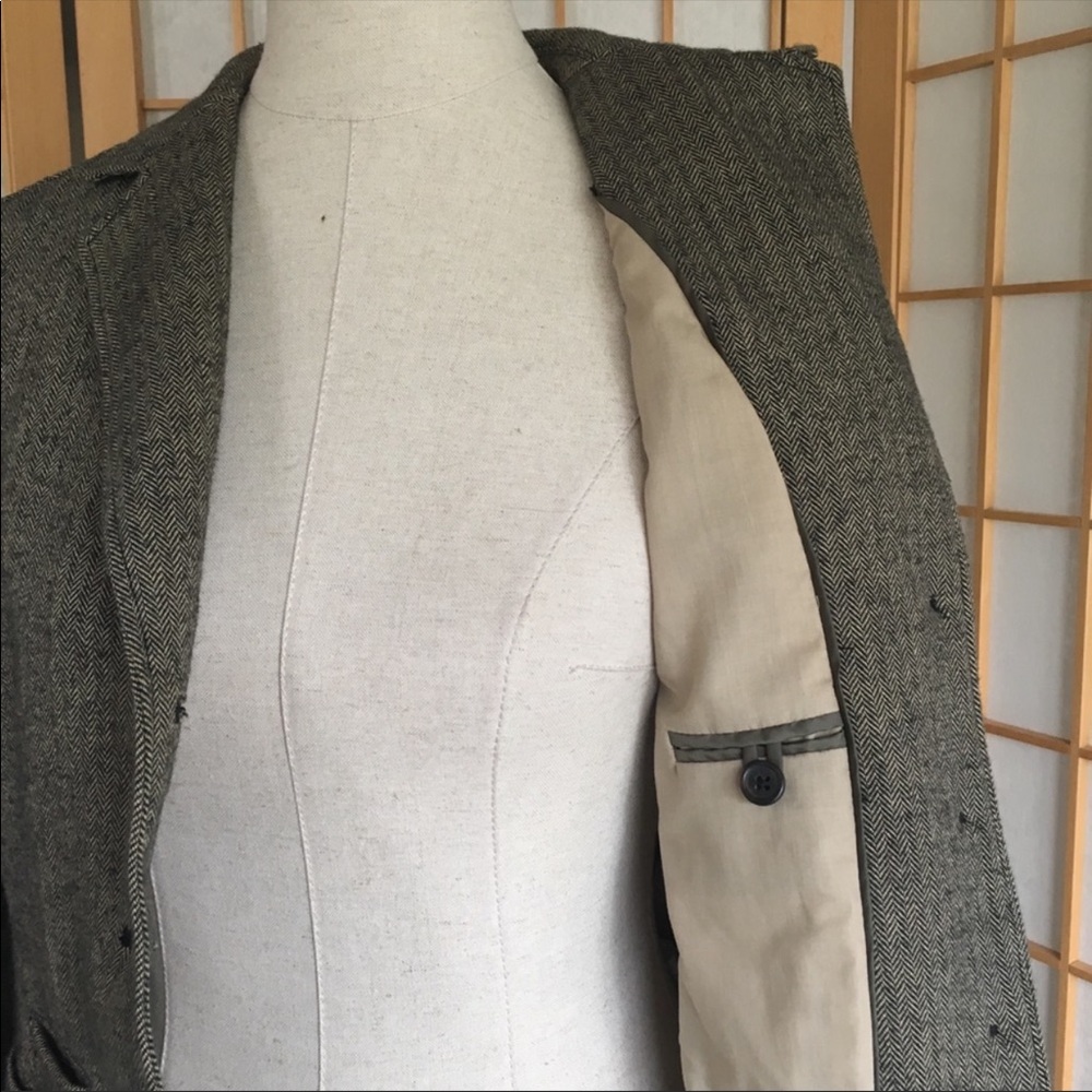 Gap Wool Blend Herringbone Pattern Blazer Sz 4 - image 7